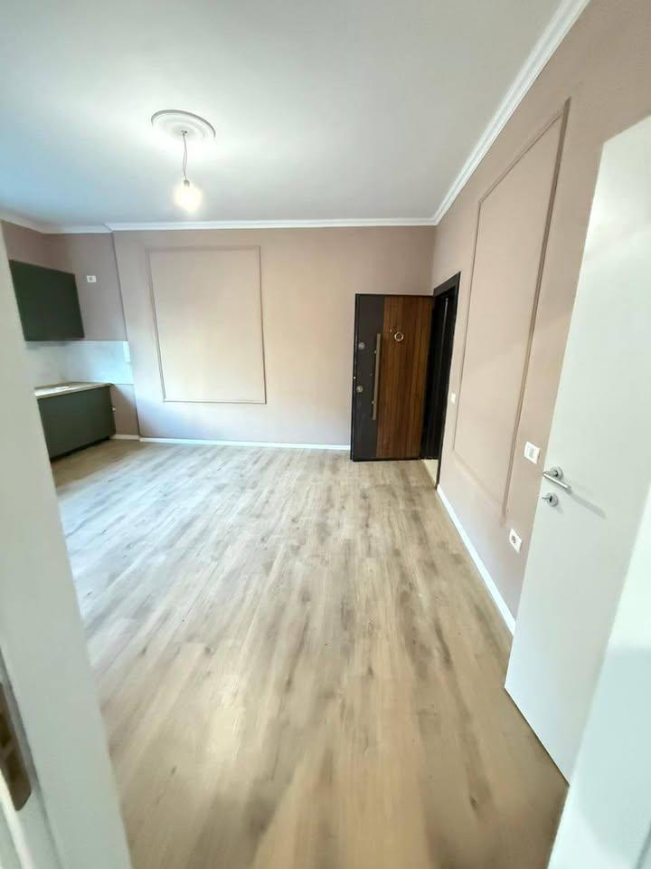 SHITET APARTAMENT 1+1 TE SHKEMBI KAVAJES!