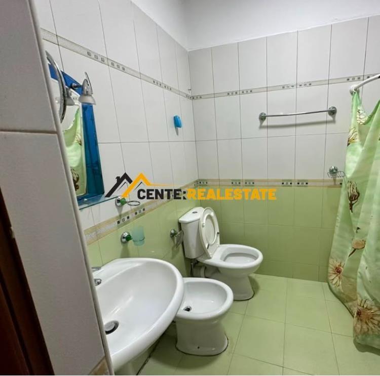 JEPET ME QIRA APARTAMENT 2+1.