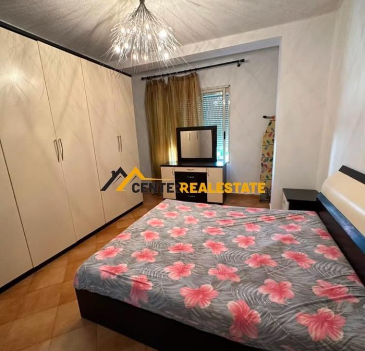 JEPET ME QIRA APARTAMENT 2+1.