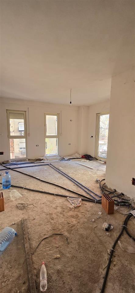 Apartament 2+1 ne shitje tek Prokuroria e Tiranes