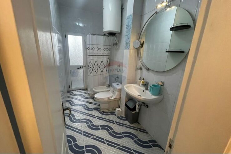 Jepet apartament 2+1 me qira tek Pazari i Ri.