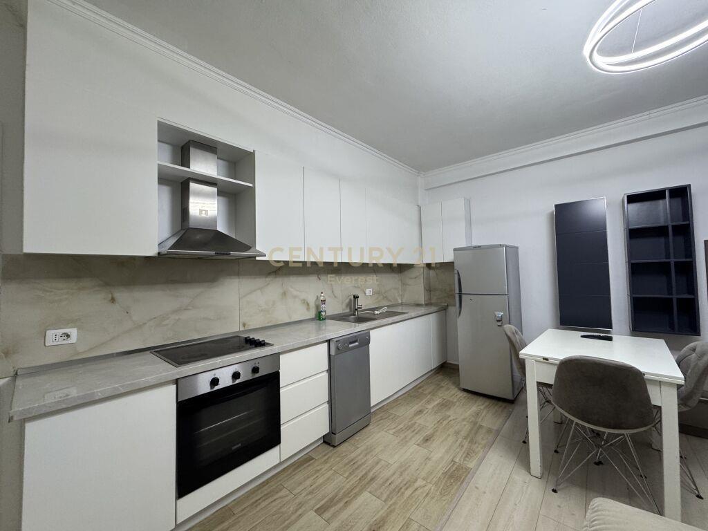 Ish Fusha Aviacionit, Japim me Qira Apartament 2+1+Post Park