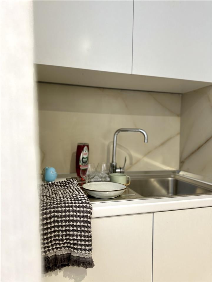 Apartament i rinovuar afer shkolles Petro Nini