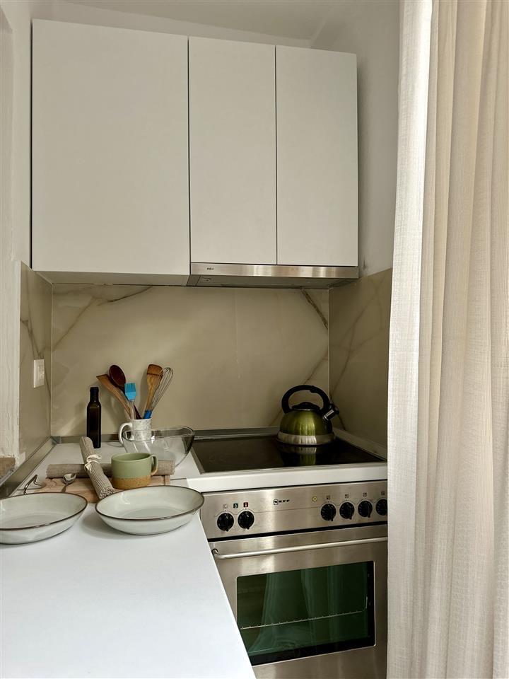 Apartament i rinovuar afer shkolles Petro Nini