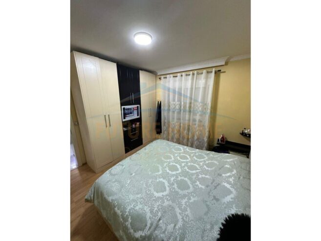 Disponojmë Apartament 2+1 për Shitje.135000 euro