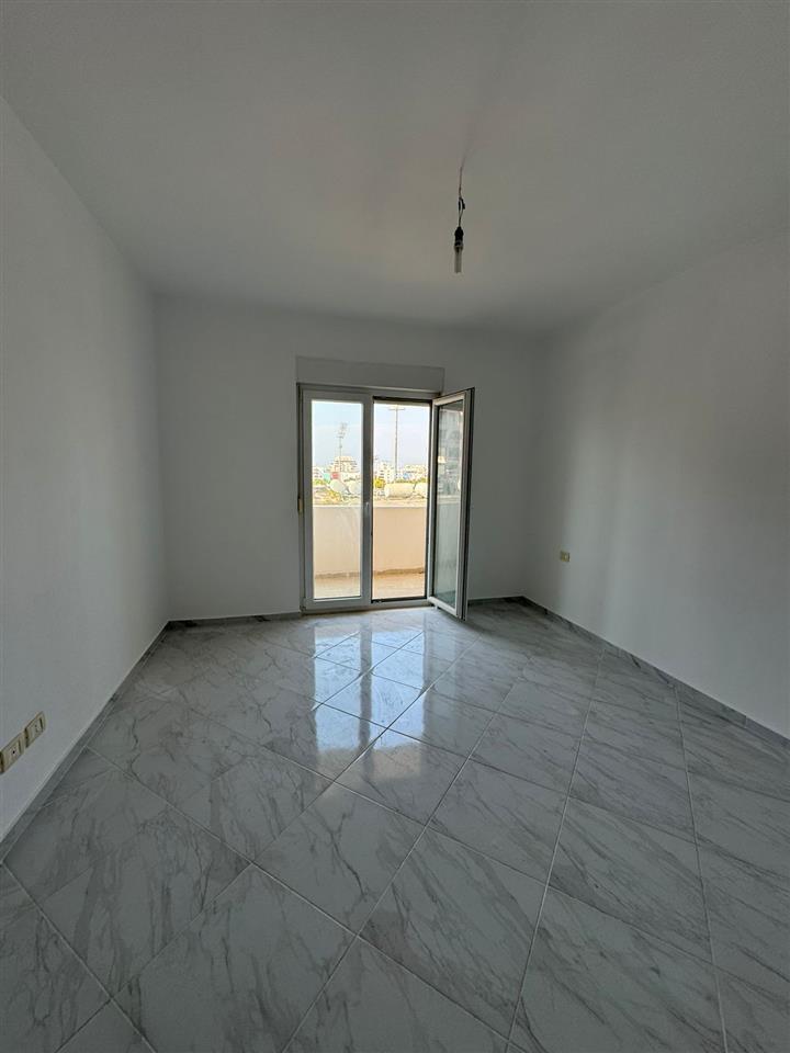 Shitet 2+1+2 tek ish rajoni| 115k