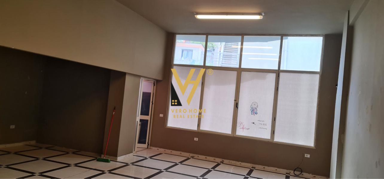 90 M2 ME QERA NE SELITE 800 EURO