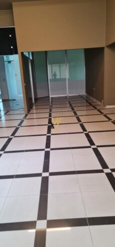 90 M2 ME QERA NE SELITE 800 EURO