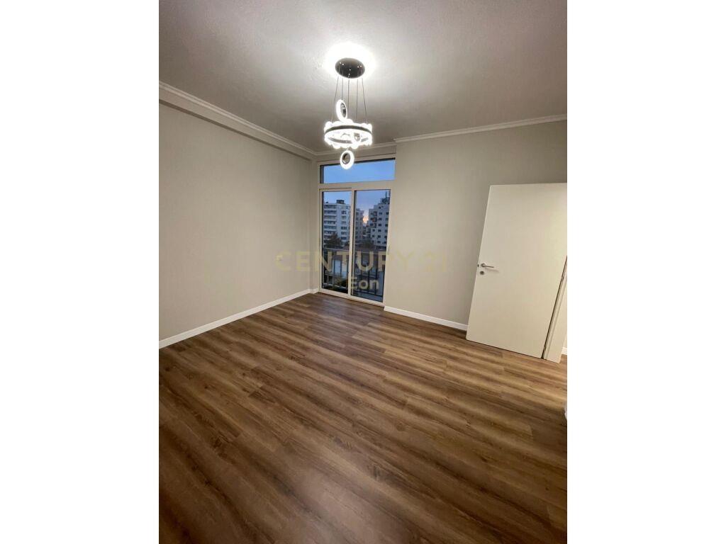 SHITET APARTAMENT 2+1 NE PLAZH, ILIRIA!