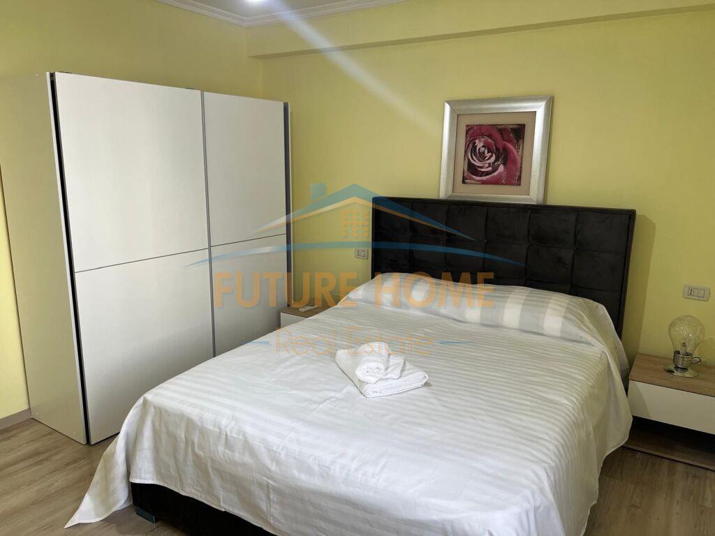 QERA APARTAMENT 2+1+2 BULEVARDI ZOGU I PARE TIRANE