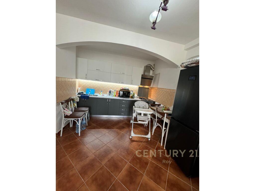 Apartament 1+1 Në Shitje në Durrës, Ish Rajoni I Policise !!