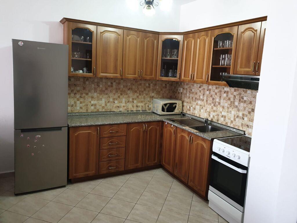 JEPET APARTAMENT 1+1 ME QIRA NE PLAZH HEKURUDHA!