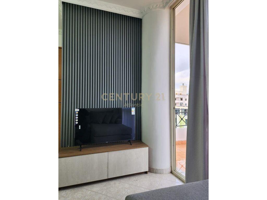 SHITET APARTAMENT 2+1 +2 TUALETE NE PLAZH DURRES !