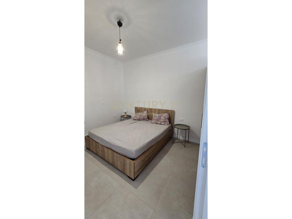 SHITET APARTAMENT 2+1+2 BALLKONE NE VIJE TE PARE ME DETIN NE