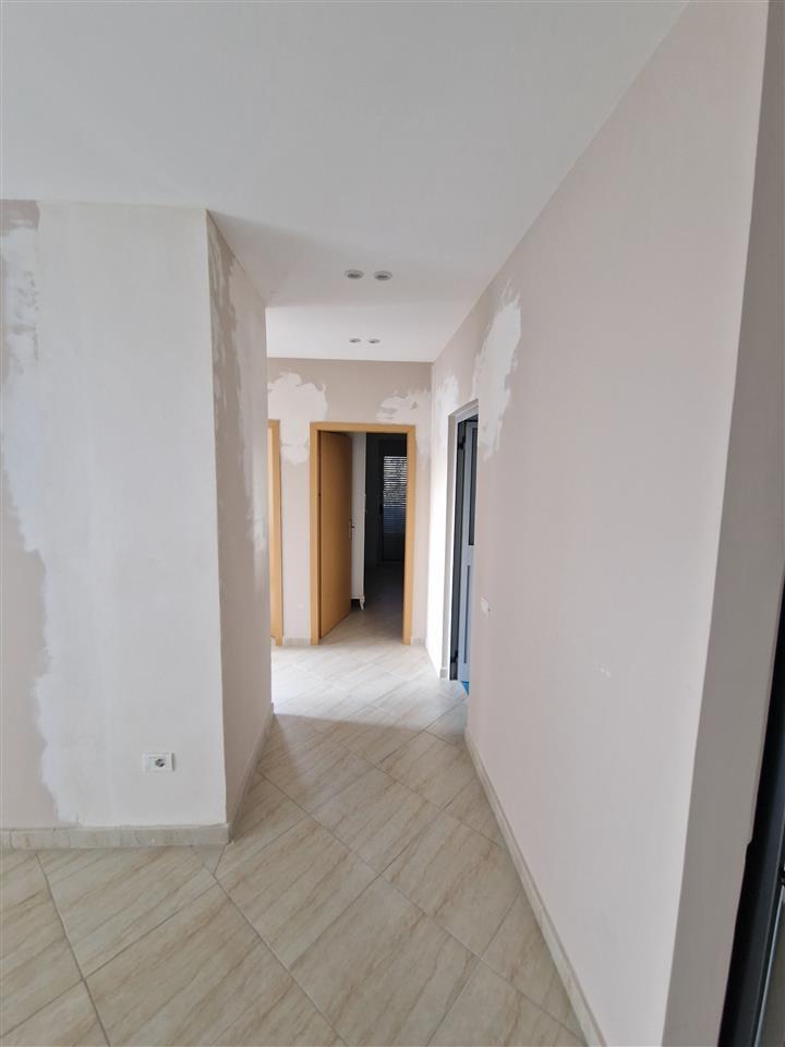 Apartament 3+1| Qira| Stacioni i Trenit