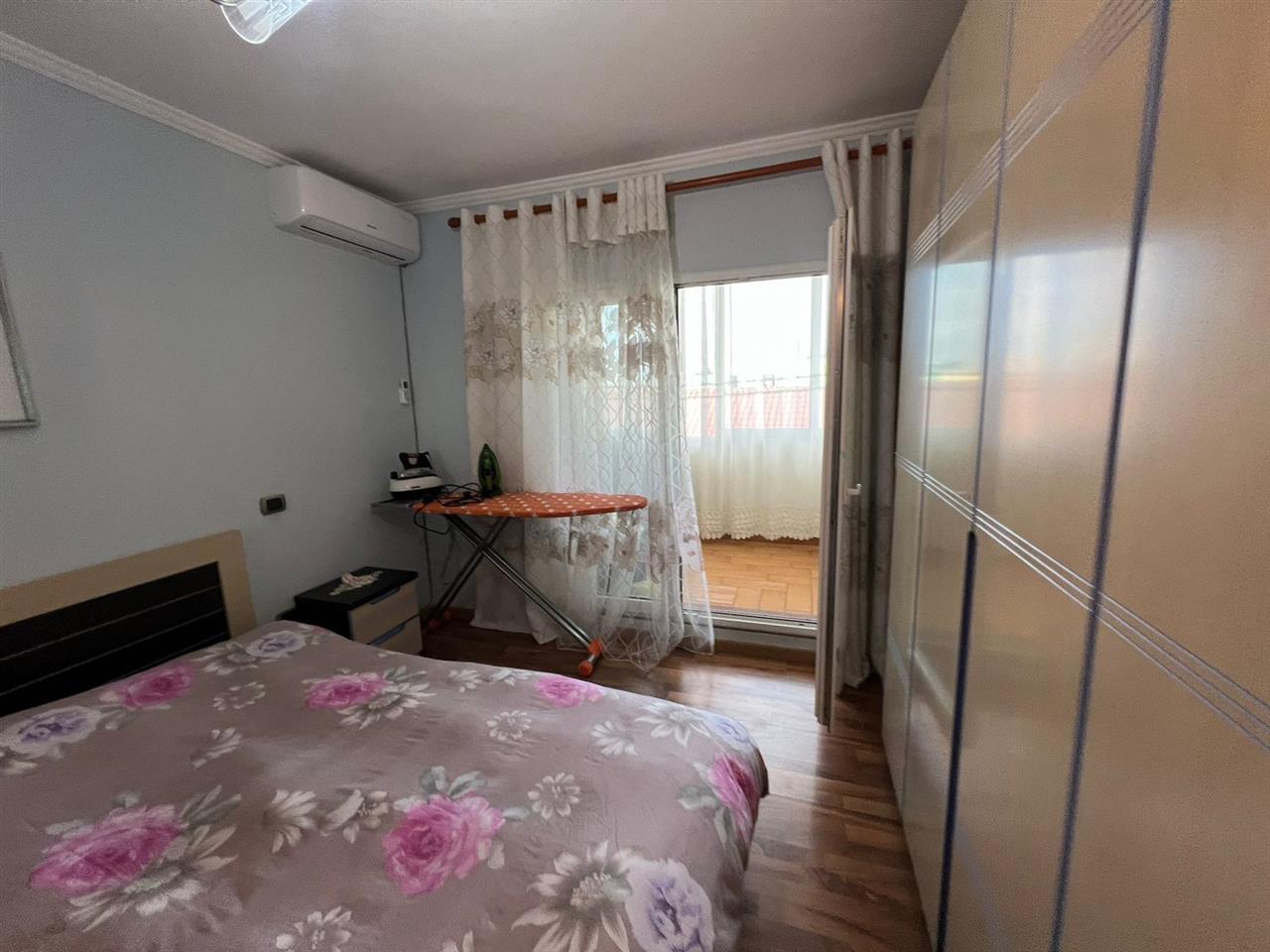 Shitet ap 3+1+2 tualete+3 ballkone+1 depo