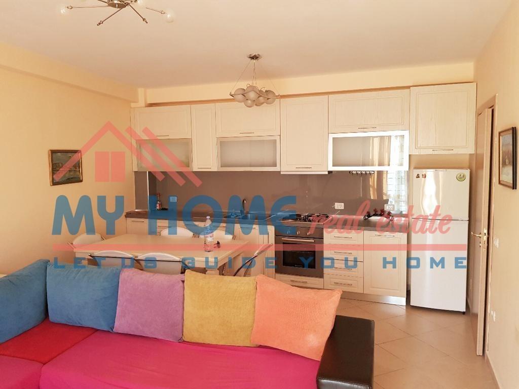 Apartament 2+1 Me Qira Rruga e Barrikadave Tirane