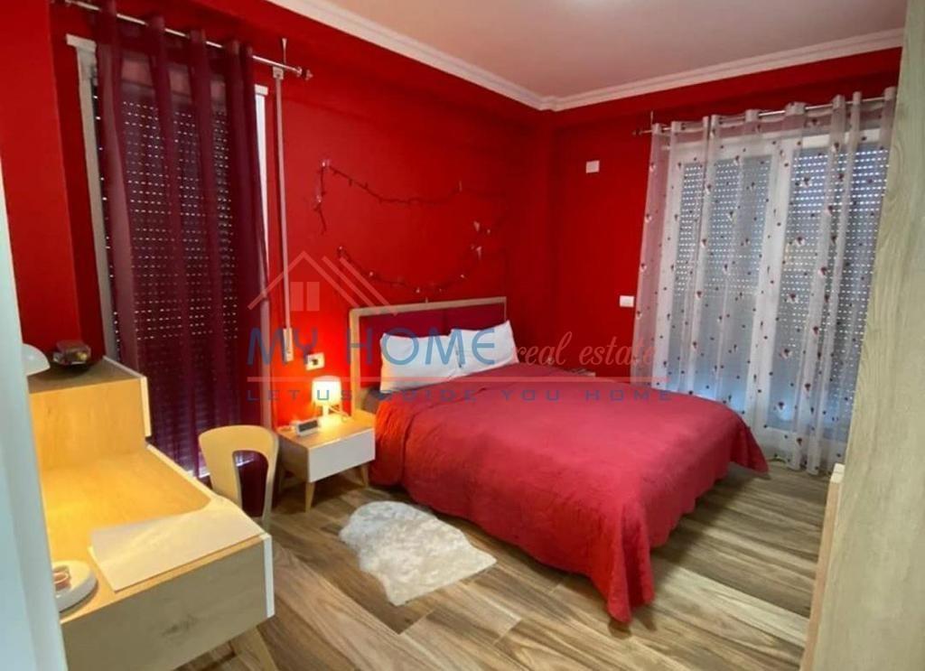 Apartament 2+1 Me Qira 21 Dhjetori Tirane
