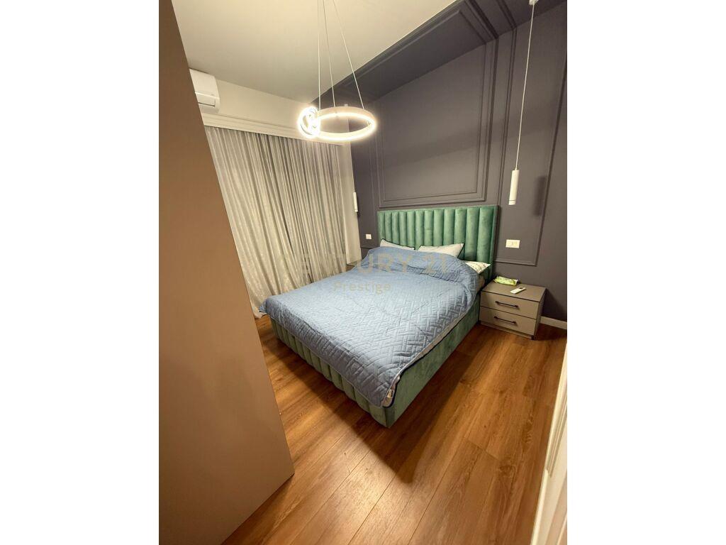 APARTAMENT 2+1 ME QIRA, NENKALIMI TEK KOMUNA E PARISIT, TIRA