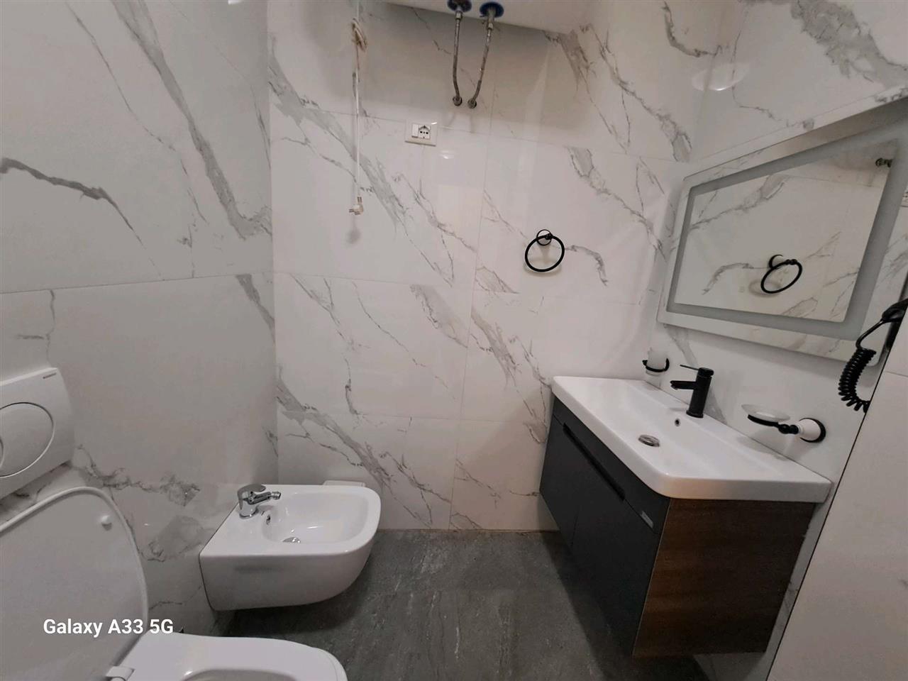 Apartament me qera/ Kodra e diellit