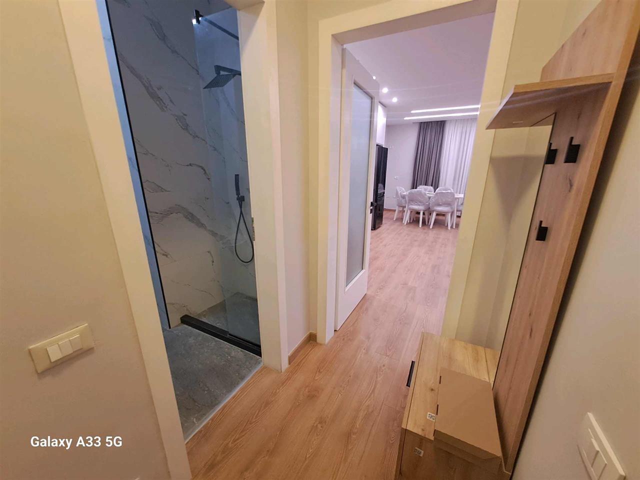Apartament me qera/ Kodra e diellit