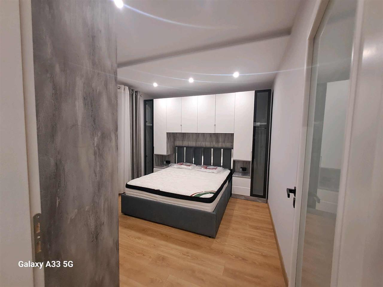 Apartament me qera/ Kodra e diellit