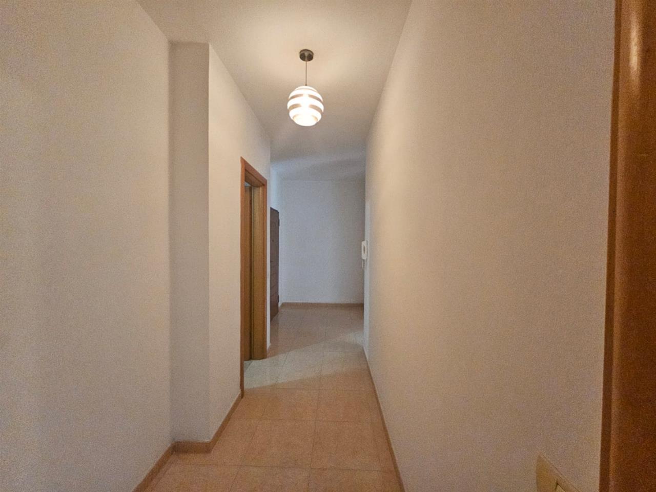 Apartament 2+1 me qera