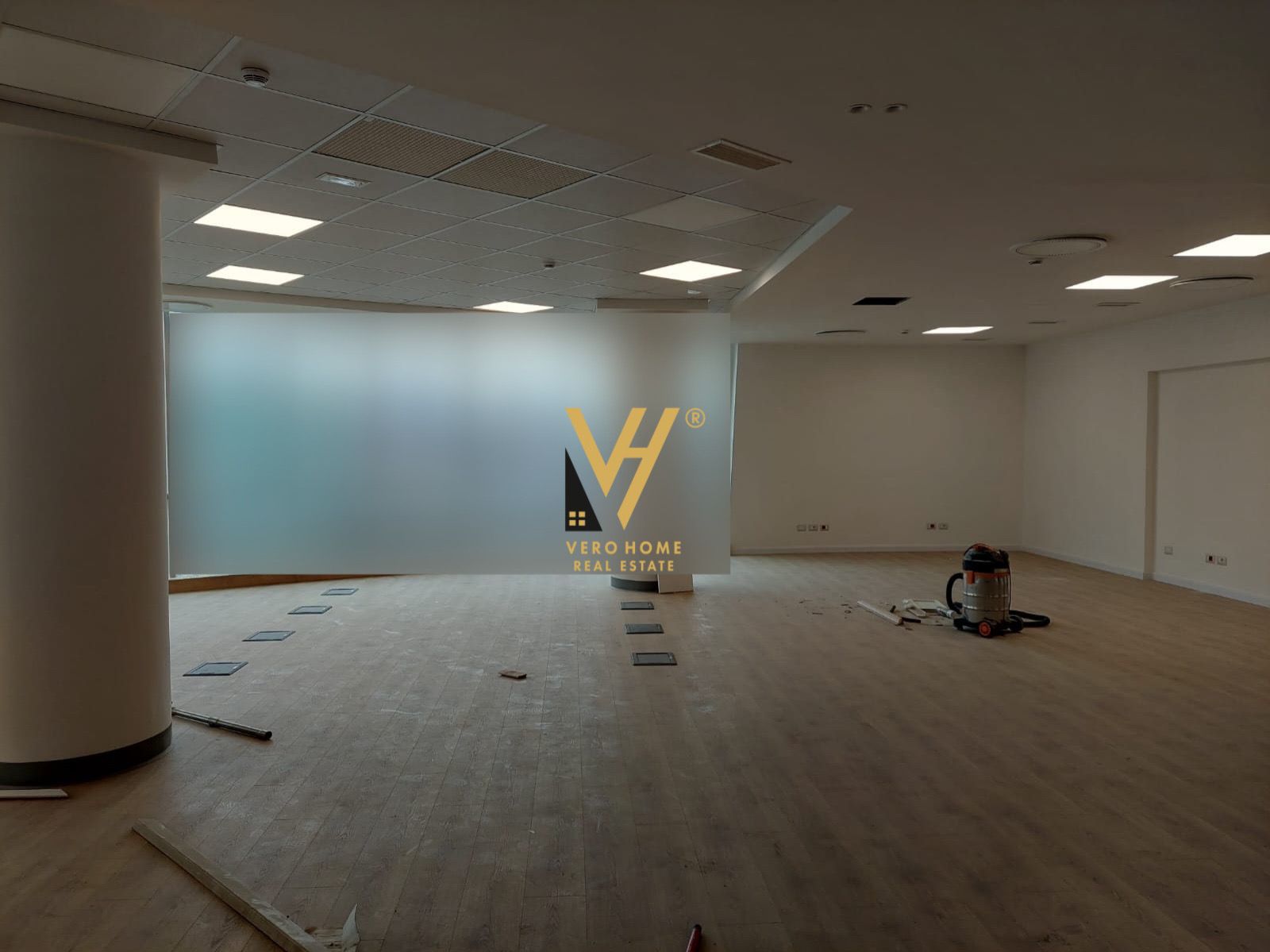 230 M2 ME QERA TE PALLATI ME SHIGJETA 2.600 EURO