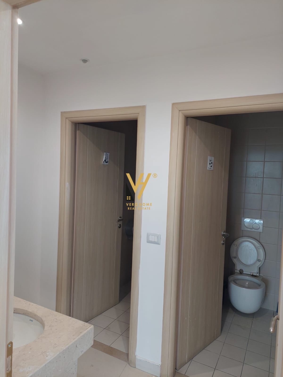 230 M2 ME QERA TE PALLATI ME SHIGJETA 2.600 EURO