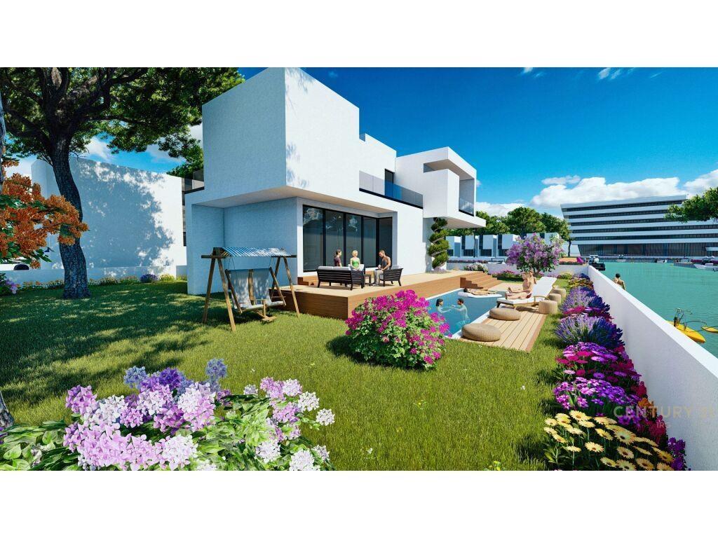 VILE TE TURQUOISE MARINA, GJIRI I LALEZIT!