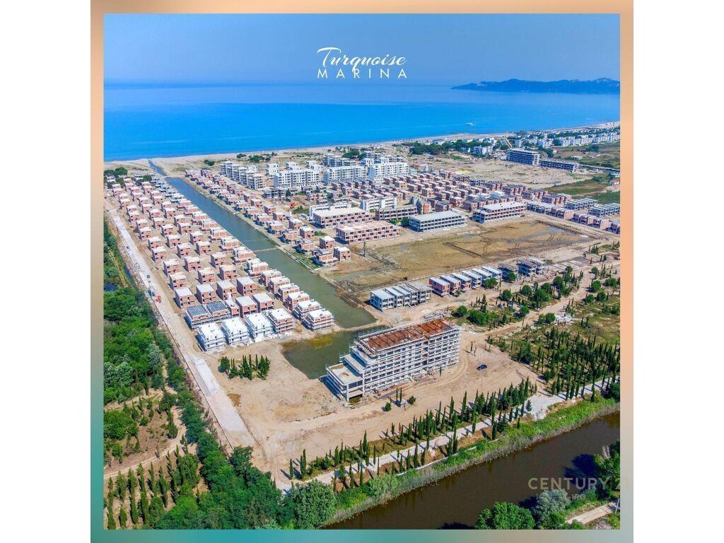 VILE TE TURQUOISE MARINA, GJIRI I LALEZIT!