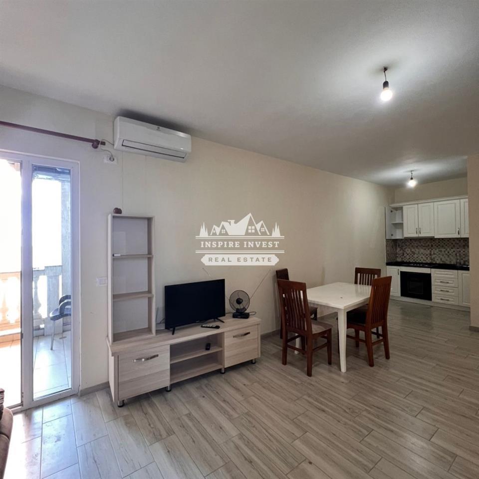 SHITET APARTAMENT 2+1+2 PLAZH,DURRES