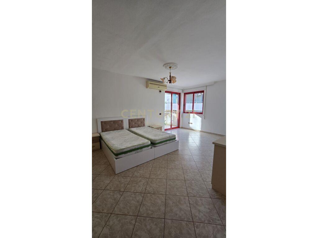 Apartament 3+1+2 me Qira në Vollga, Durrës – 800€ |