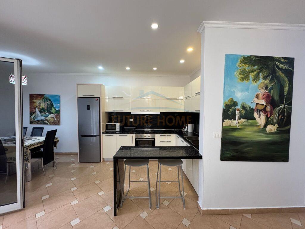 Qera, Apartament 2+1+2, Rruga e Dibres.