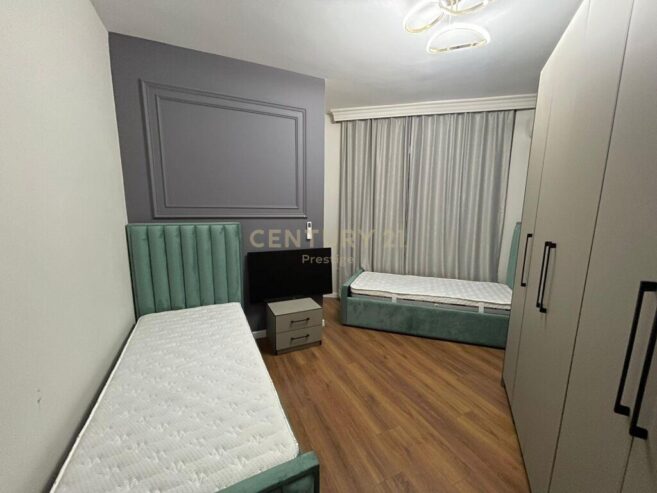 APARTAMENT 2+1 ME QIRA, NENKALIMI TEK KOMUNA E PARISIT, TIRA