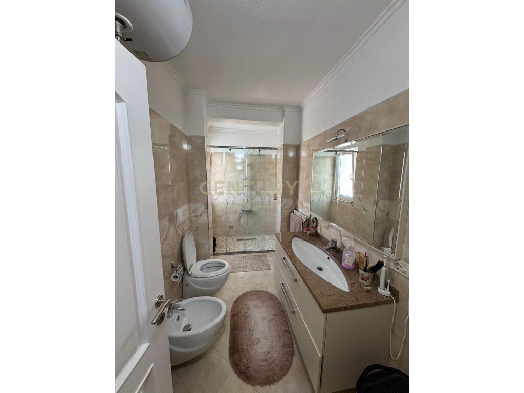 Exclusive !! Shitet super apartament 2+1+2 + Garazhd , në Vo