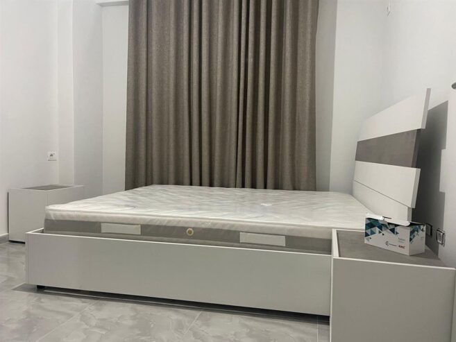 Apartament 1+1 per Qera ne kompleksin Tom Doshi.
