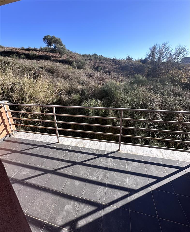 OKAZION❌SHITET APARTAMENT NE DURRES PLAZH ME PAMJE DETI2+1+2