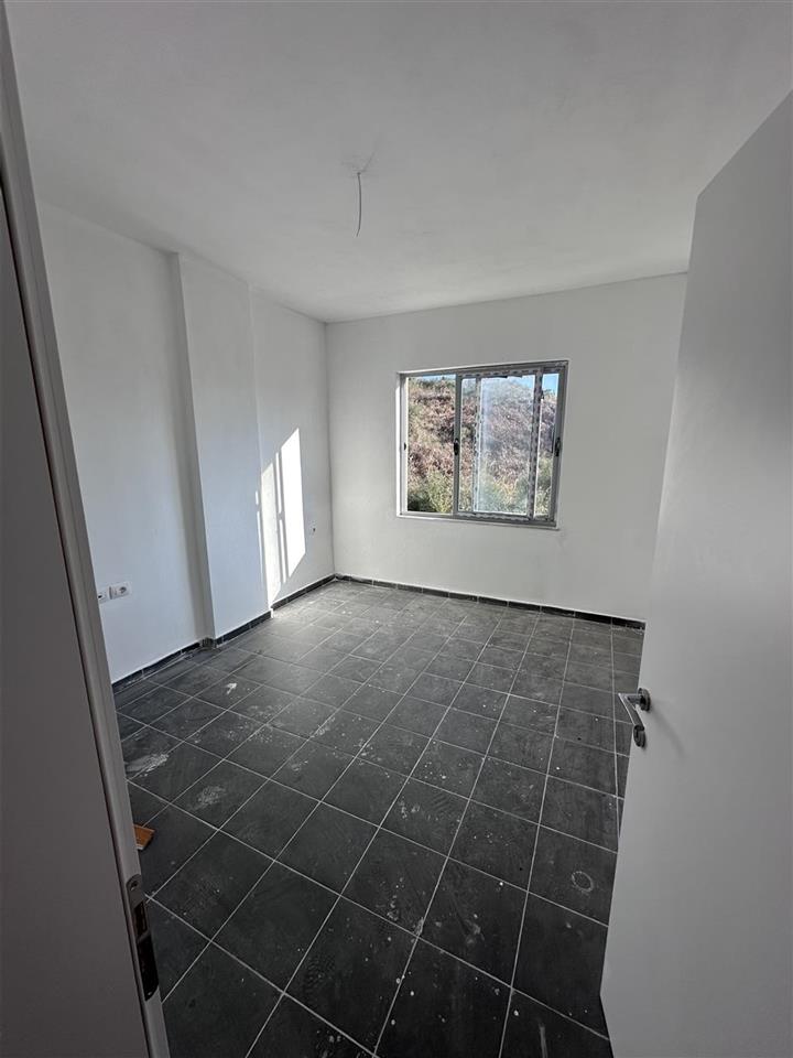 OKAZION❌SHITET APARTAMENT NE DURRES PLAZH ME PAMJE DETI2+1+2