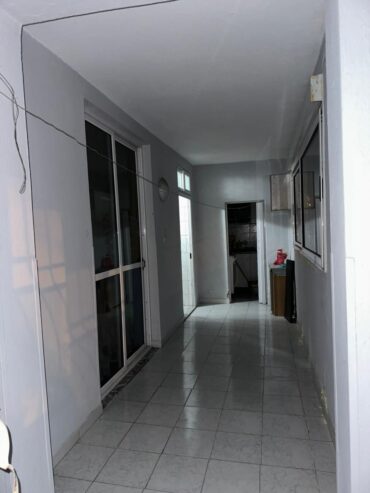 me qera Apartamenti2+1rruga Kongresi Manastirit