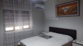 Jepet me qera apartament 4+1 Stacioni i trenit