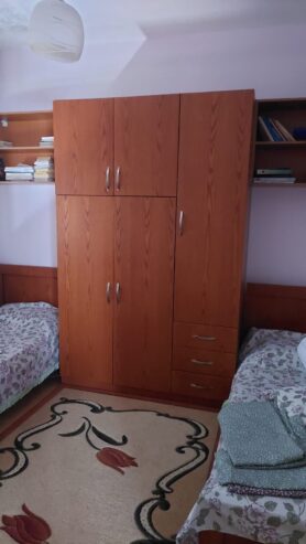 Jepet me qera apartament 4+1 Stacioni i trenit