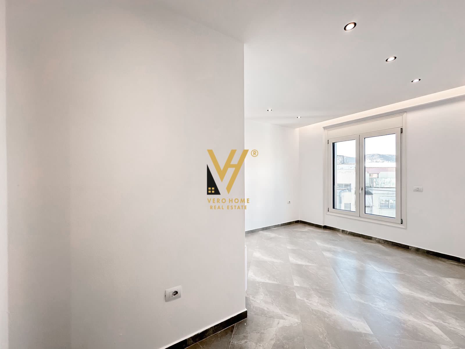 140M2 TEK RR.KOSOVAREVE 1.300 EURO