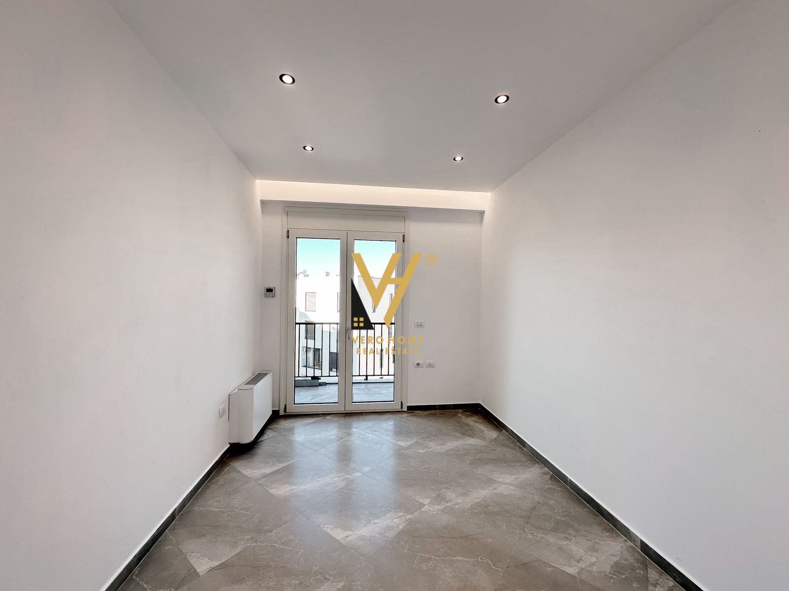 140M2 TEK RR.KOSOVAREVE 1.300 EURO