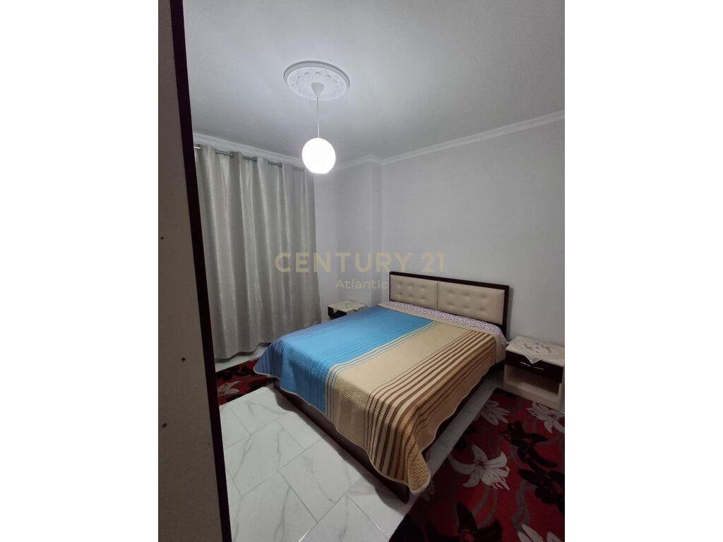 JEPET ME QIRA APARTAMENT 2+1 RROTA KUQEE PLAZH DURRES !