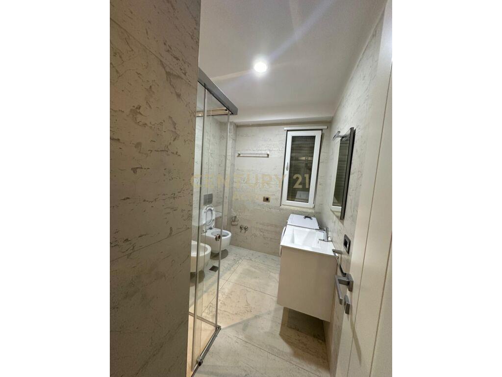 SHESIM VILE DY KATESHE LURA 3 ,GJIRI I LALEZIT!