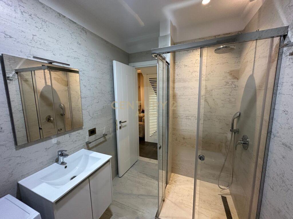 SHESIM VILE DY KATESHE LURA 3 ,GJIRI I LALEZIT!