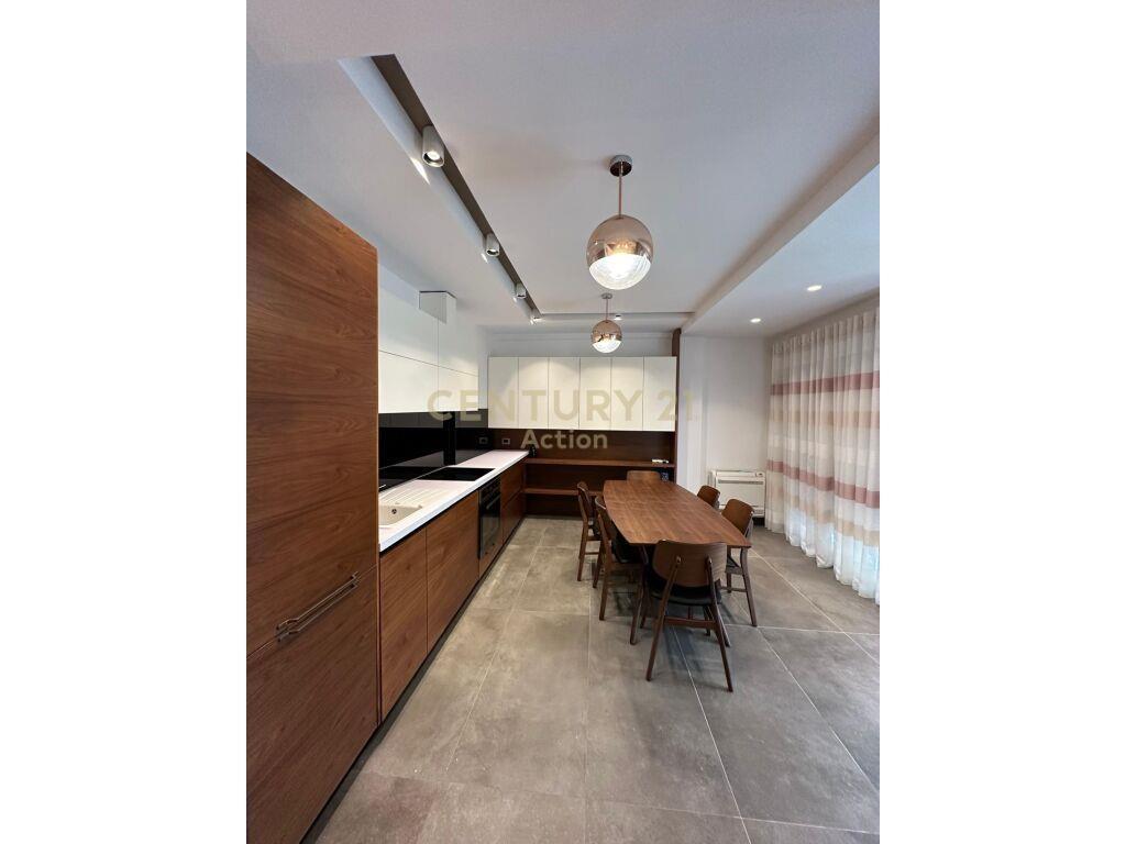 SHESIM VILE DY KATESHE LURA 3 ,GJIRI I LALEZIT!