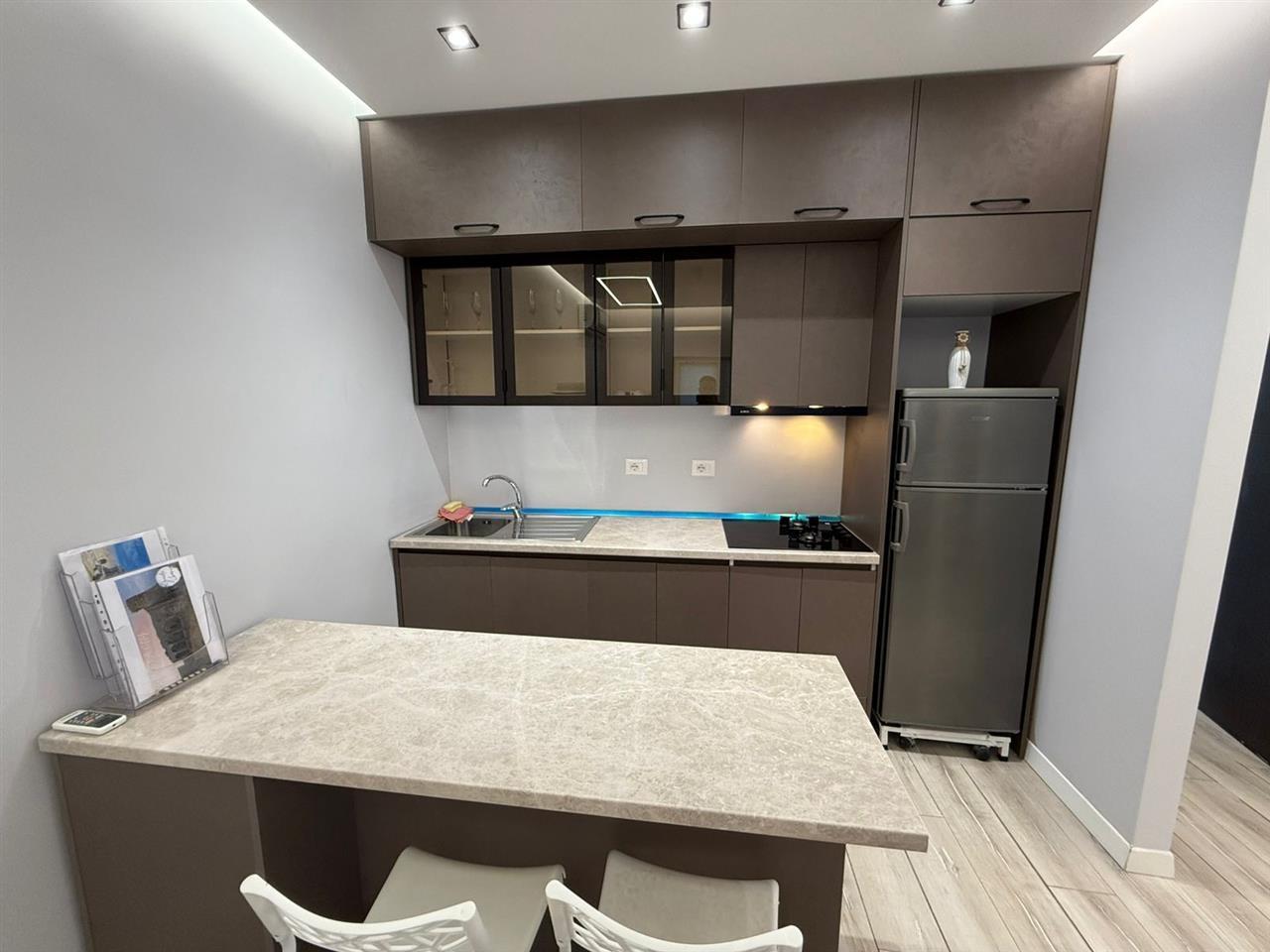 Apartament me qira, 1+1, 49 m², Hoxha Tahsim