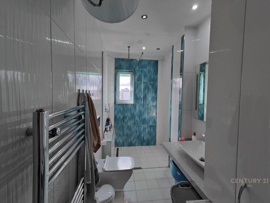 Qira Apartament 2+1 Myslym Shyri €800